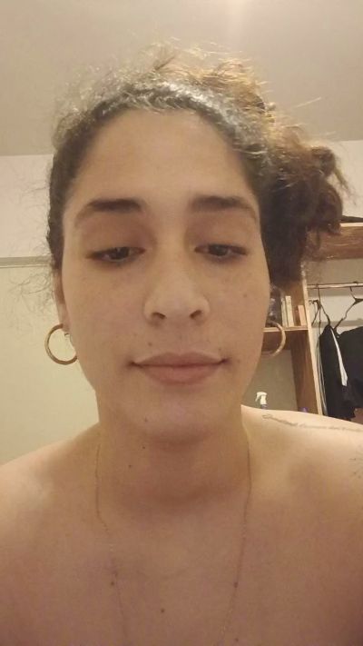 Alexamartinez1 live cam on Cam4