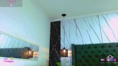 AlexandraCastle live cam on Cam4