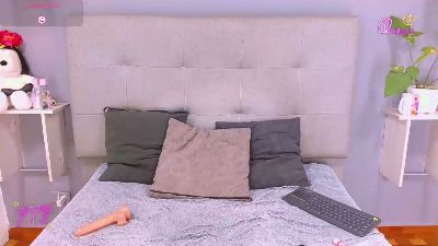 AlexandraCastle live cam on Cam4