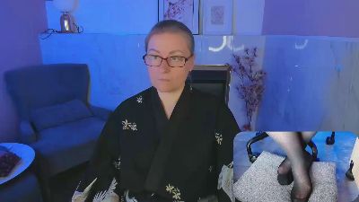 AlexandraKind live cam on Cam4