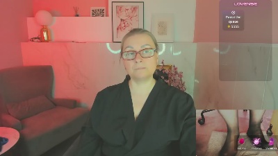 AlexandraKind live cam on Cam4