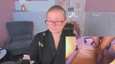 AlexandraKind live cam on Cam4