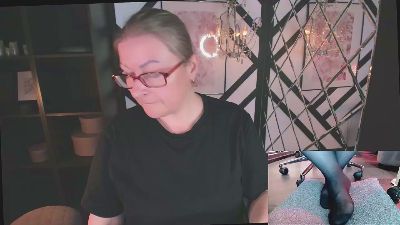 AlexandraKind live cam on Cam4
