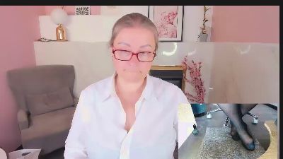 AlexandraKind live cam on Cam4