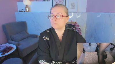 AlexandraKind live cam on Cam4
