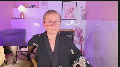 AlexandraKind live cam on Cam4