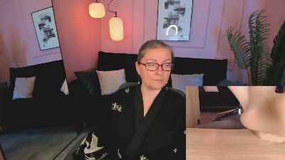 AlexandraKind live cam on Cam4
