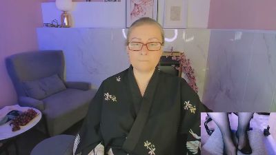AlexandraKind live cam on Cam4