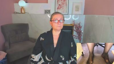 AlexandraKind live cam on Cam4