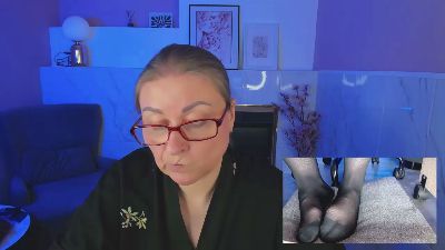 AlexandraKind live cam on Cam4