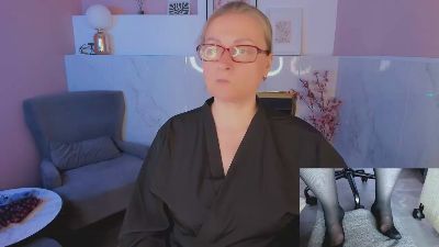 AlexandraKind live cam on Cam4