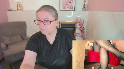 AlexandraKind live cam on Cam4