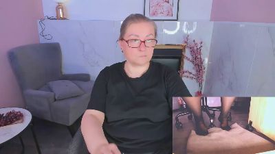 AlexandraKind live cam on Cam4
