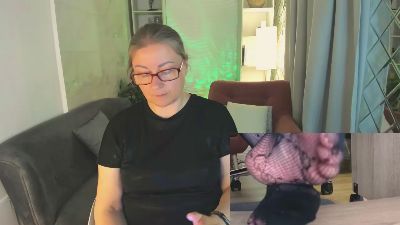 AlexandraKind live cam on Cam4