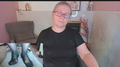 AlexandraKind live cam on Cam4
