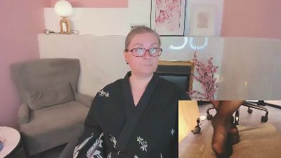 AlexandraKind live cam on Cam4