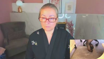 AlexandraKind live cam on Cam4