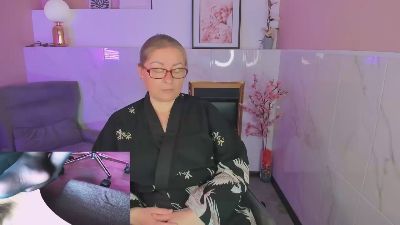AlexandraKind live cam on Cam4