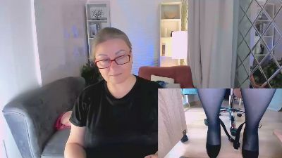 AlexandraKind live cam on Cam4