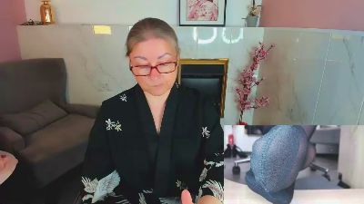 AlexandraKind live cam on Cam4