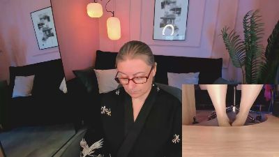 AlexandraKind live cam on Cam4
