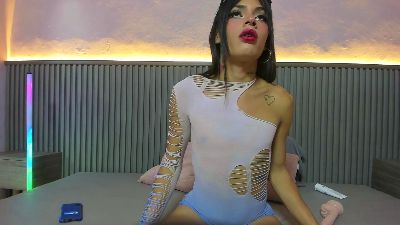 Alexandra_bby live cam on Cam4