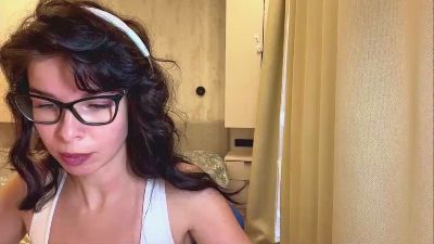 AlexiaBulick live cam on Cam4