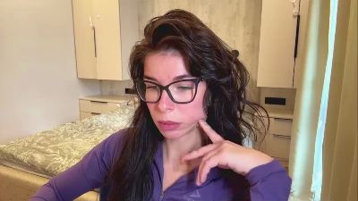 AlexiaBulick live cam on Cam4
