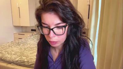 AlexiaBulick live cam on Cam4