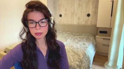AlexiaBulick live cam on Cam4