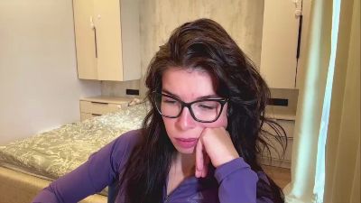 AlexiaBulick live cam on Cam4