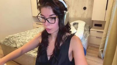 AlexiaBulick live cam on Cam4