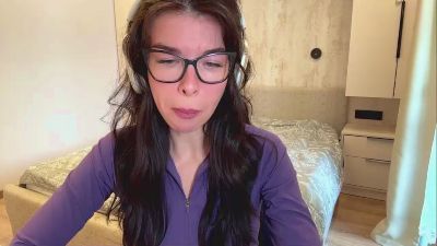 AlexiaBulick live cam on Cam4