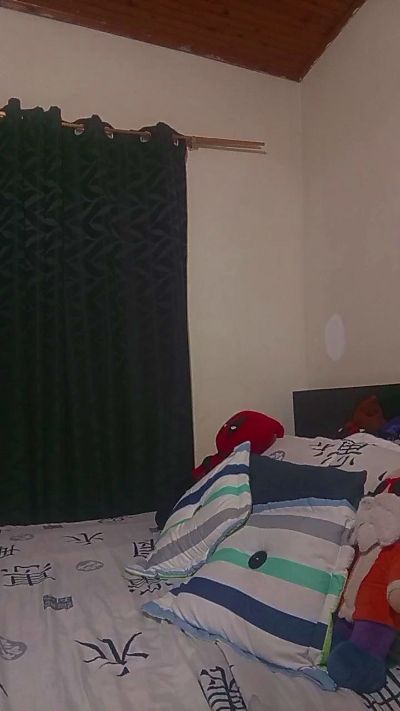 Alexis_benz live cam on Cam4