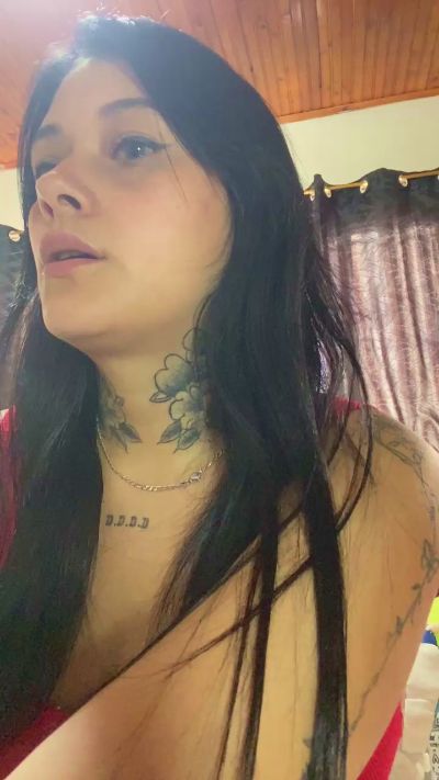 Alexis_benz live cam on Cam4