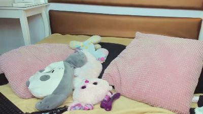 Alexiss_Night live cam on Cam4