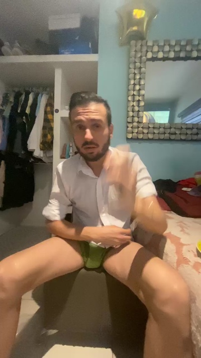 Alexitho35 live cam on Cam4