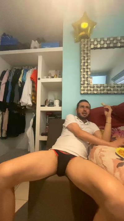 Alexitho35 live cam on Cam4