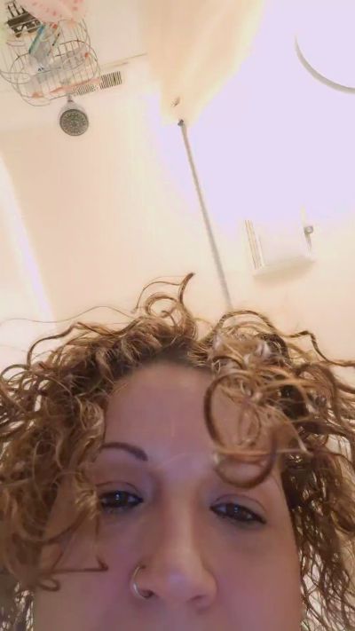 AlexxxisAcres live cam on Cam4