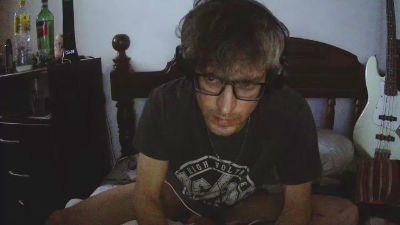 AlfaOrgasmatron live cam on Cam4
