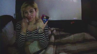 AlfaOrgasmatron live cam on Cam4