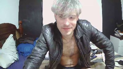 AlfaOrgasmatron live cam on Cam4