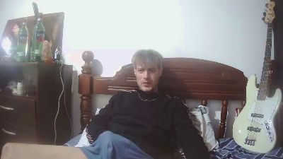 AlfaOrgasmatron live cam on Cam4
