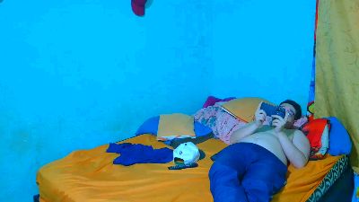 Alfonso1996 live cam on Cam4