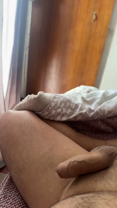 Alfredo40 live cam on Cam4