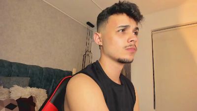 Alhan_Twink live cam on Cam4