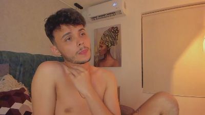 Alhan_Twink live cam on Cam4