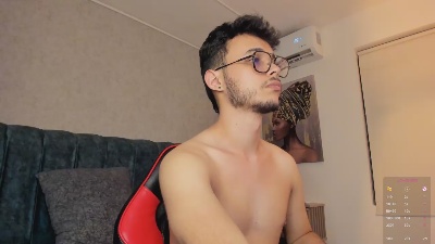 Alhan_Twink live cam on Cam4
