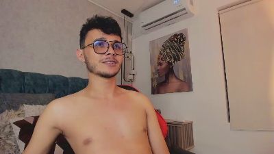 Alhan_Twink live cam on Cam4