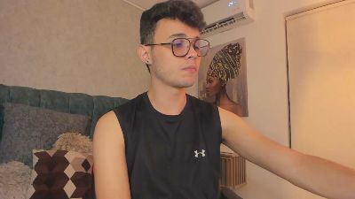 Alhan_Twink live cam on Cam4
